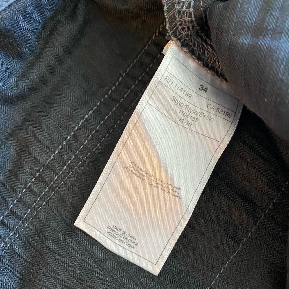 Men’s Quiksilver Shorts - Picture 10 of 13